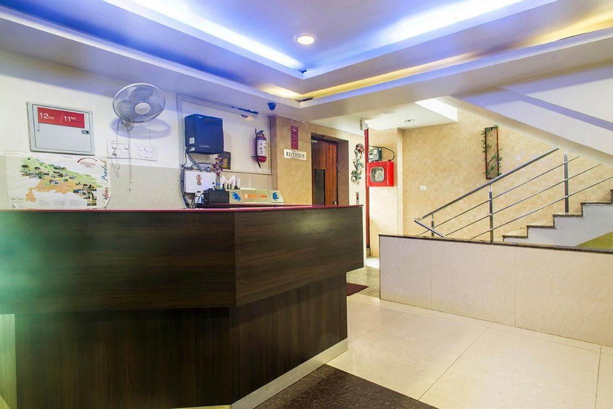 Babian Inn Лакхнау Экстерьер фото